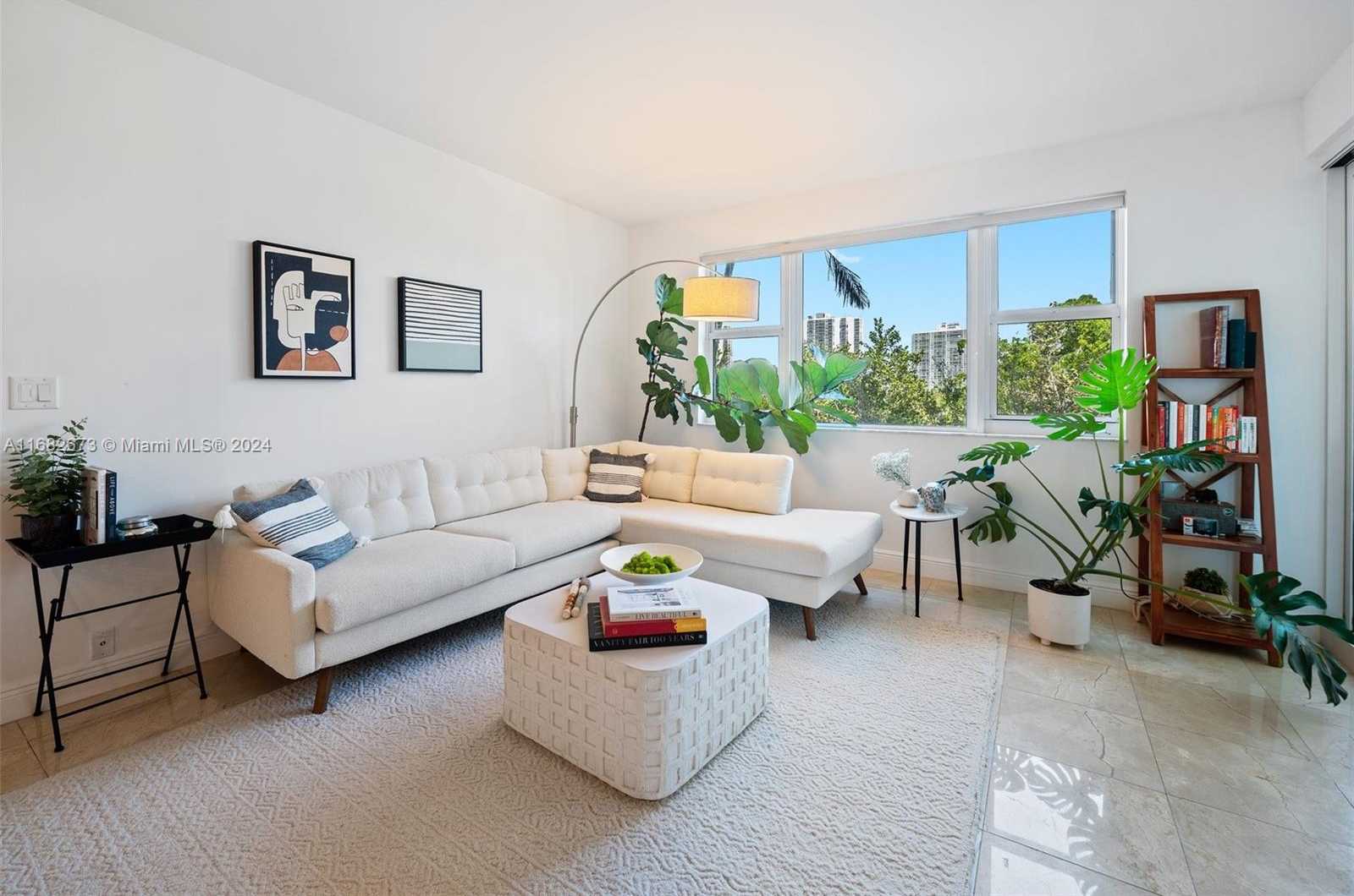 Small Image of 20000 EAST COUNTRY CLUB DR #314, Aventura Number 4