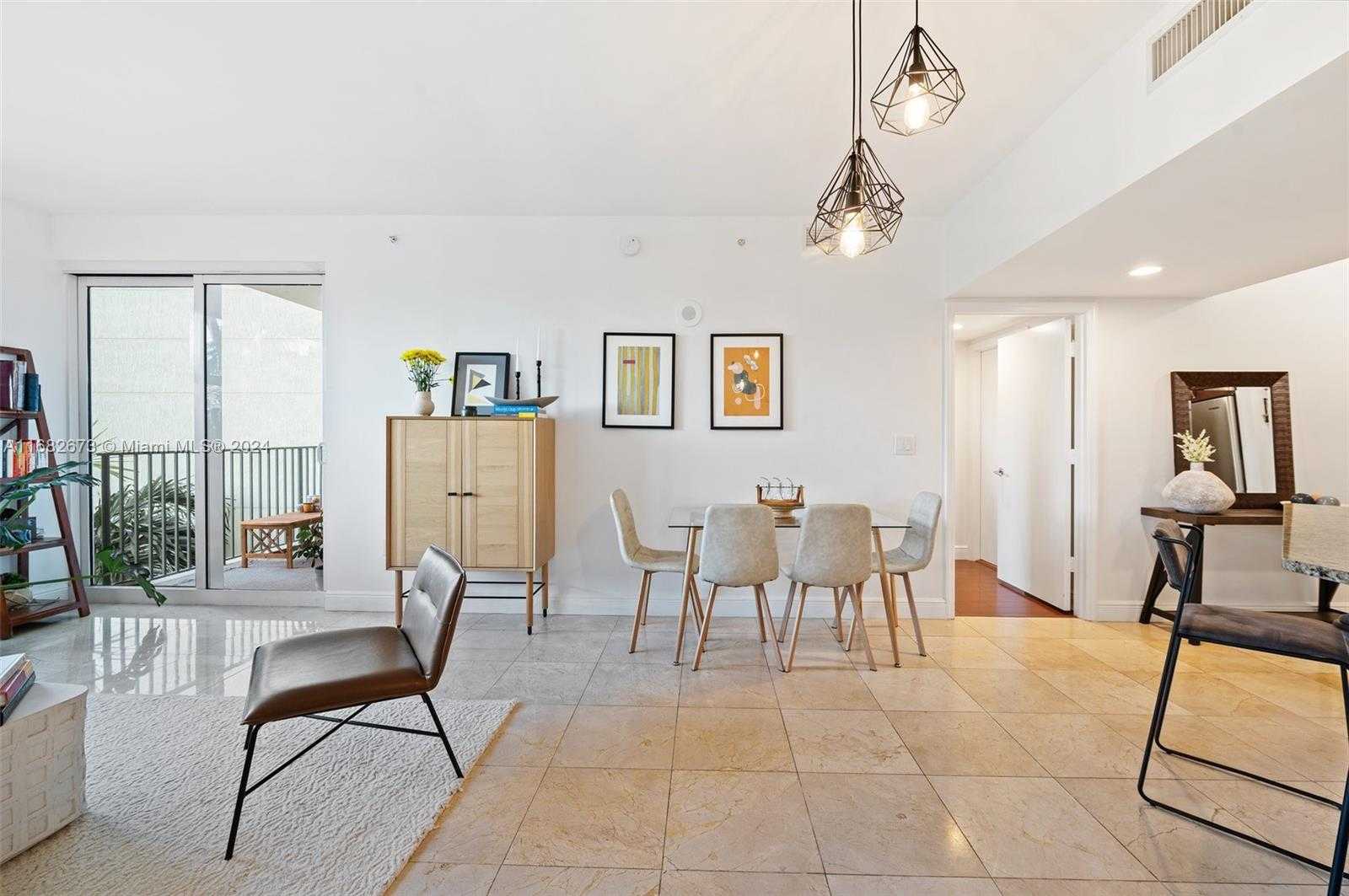 Small Image of 20000 EAST COUNTRY CLUB DR #314, Aventura Number 6