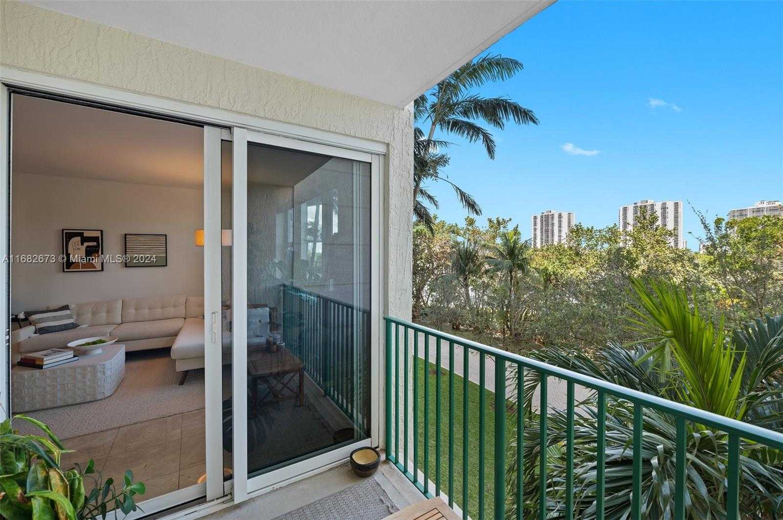Small Image of 20000 EAST COUNTRY CLUB DR #314, Aventura Number 9