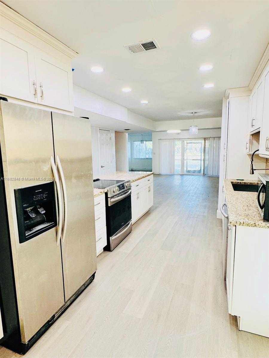 Small Image of 1760 NORTH WEST 58TH AVE #7, Lauderhill Number 2