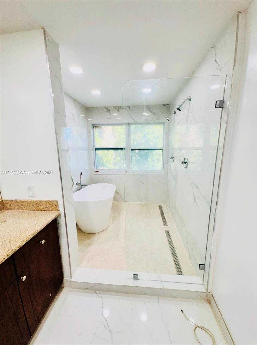 Small Image of 1760 NORTH WEST 58TH AVE #7, Lauderhill Number 25