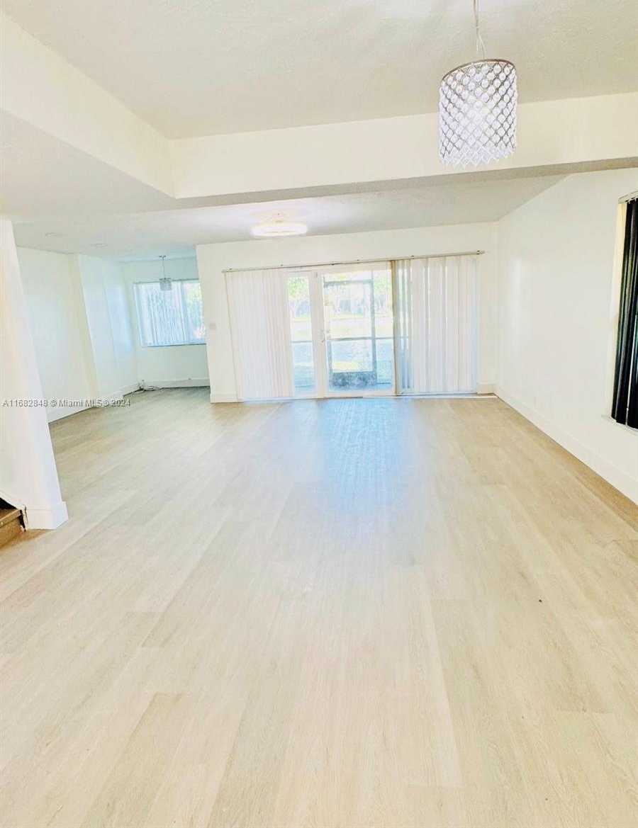 Small Image of 1760 NORTH WEST 58TH AVE #7, Lauderhill Number 4