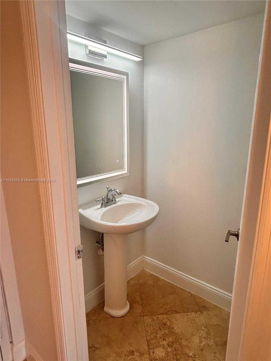 Small Image of 555 NORTH EAST 15TH ST #24B, Miami Number 18