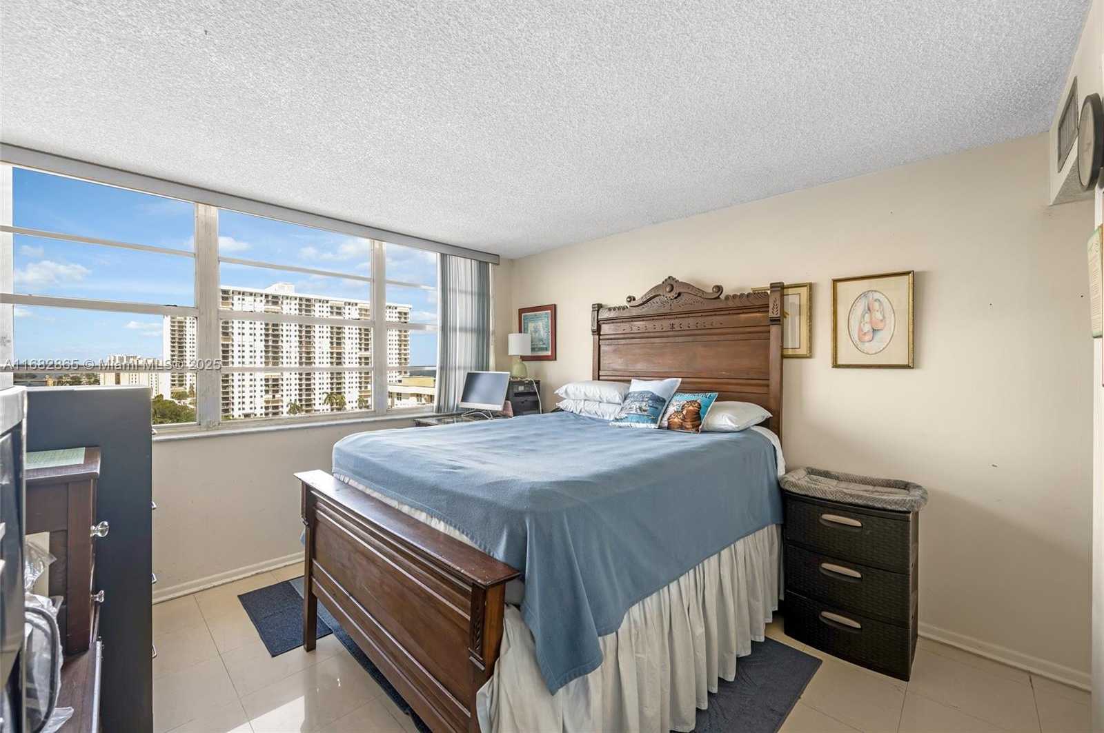 Small Image of 1400 SOUTH OCEAN DR #1202, Hollywood Number 27