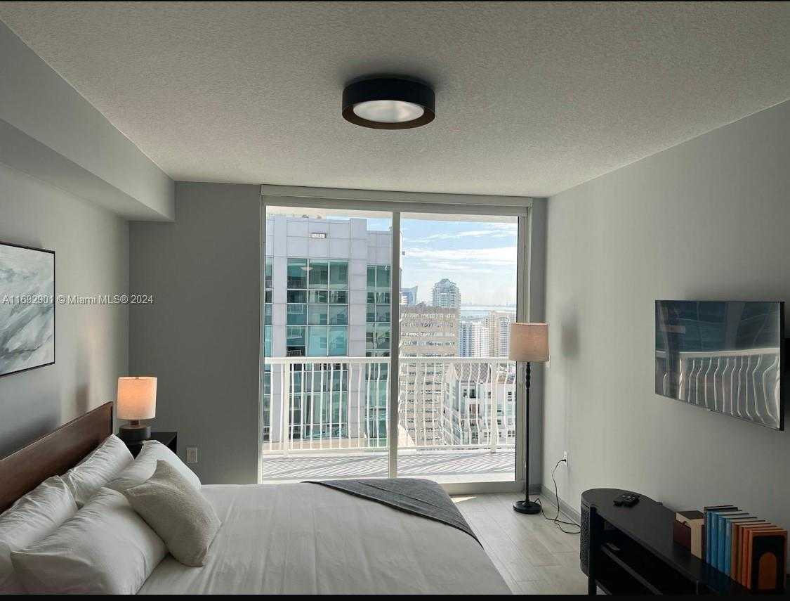 Small Image of 1200 BRICKELL BAY DR #PH4204, Miami Number 10