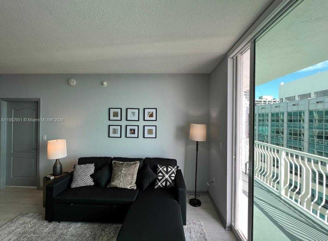 Small Image of 1200 BRICKELL BAY DR #PH4204, Miami Number 15