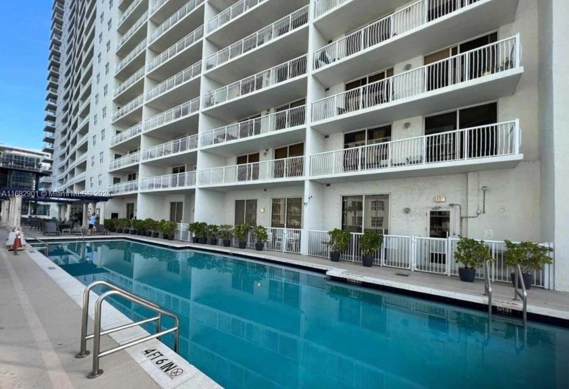 Small Image of 1200 BRICKELL BAY DR #PH4204, Miami Number 27