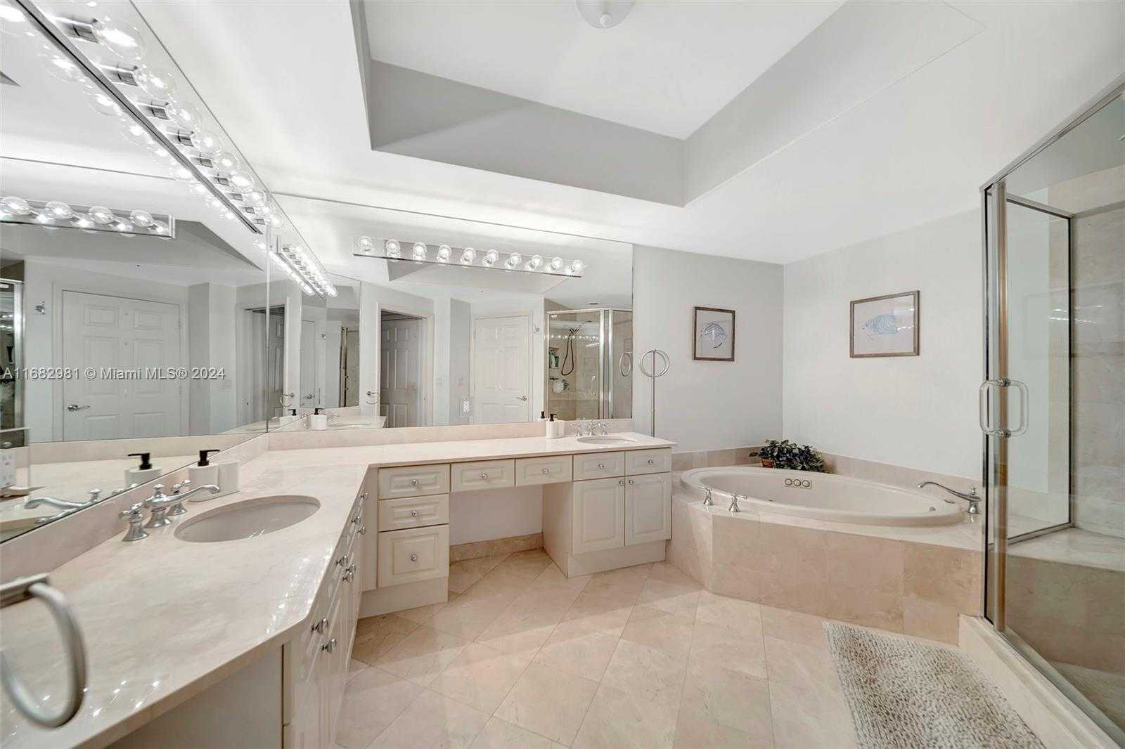 Small Image of 6051 NORTH OCEAN DR #503, Hollywood Number 21
