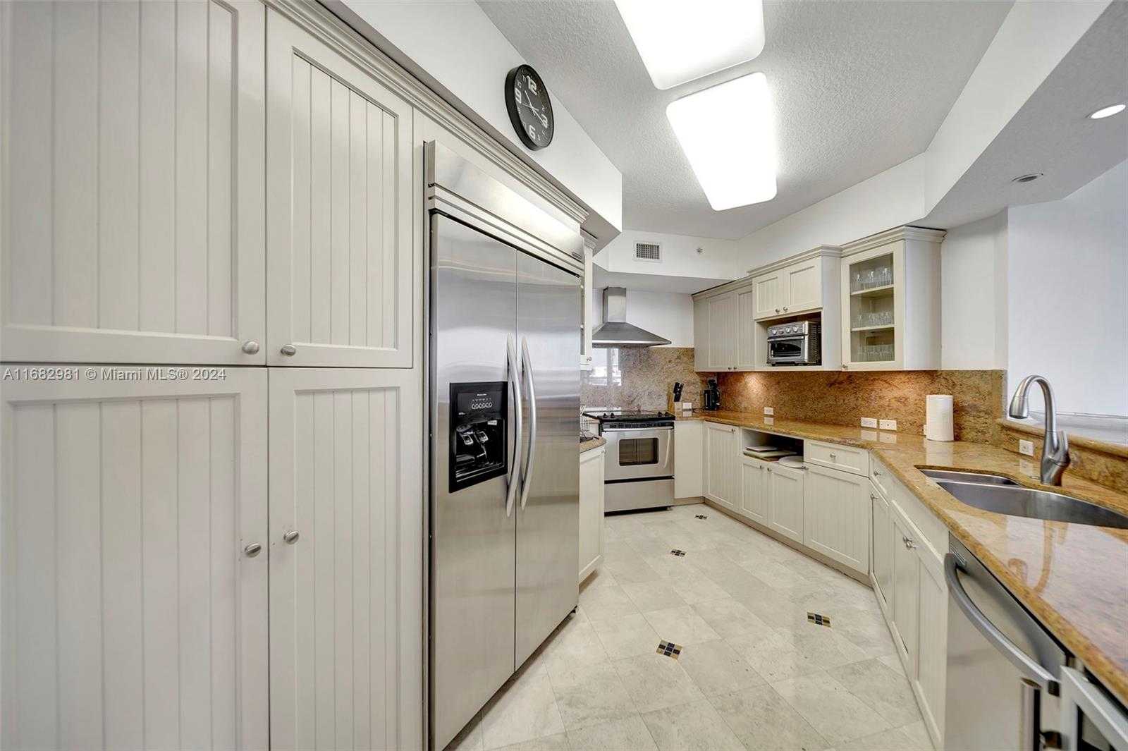 Small Image of 6051 NORTH OCEAN DR #503, Hollywood Number 3
