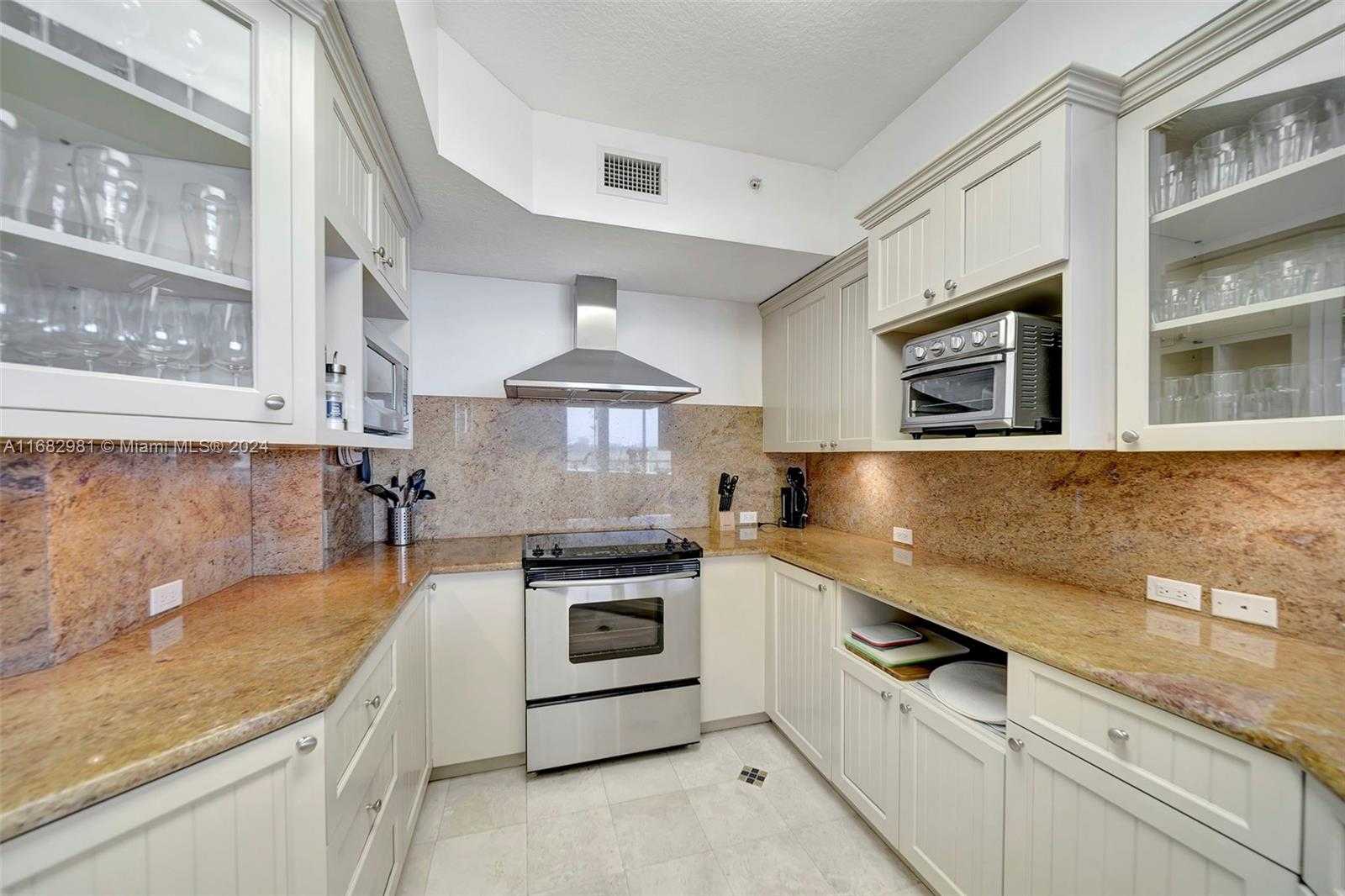 Small Image of 6051 NORTH OCEAN DR #503, Hollywood Number 6