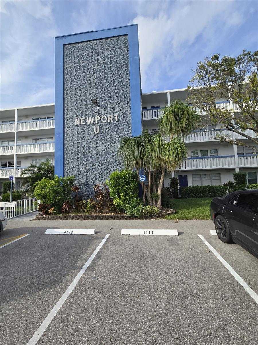 Small Image of 4103 NEWPORT U #4103, Deerfield Beach Number 35