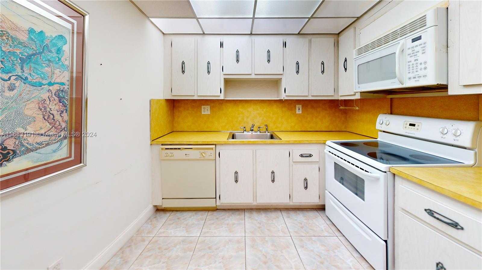 Small Image of 600 THREE ISLANDS BLVD #1716, Hallandale Beach Number 13