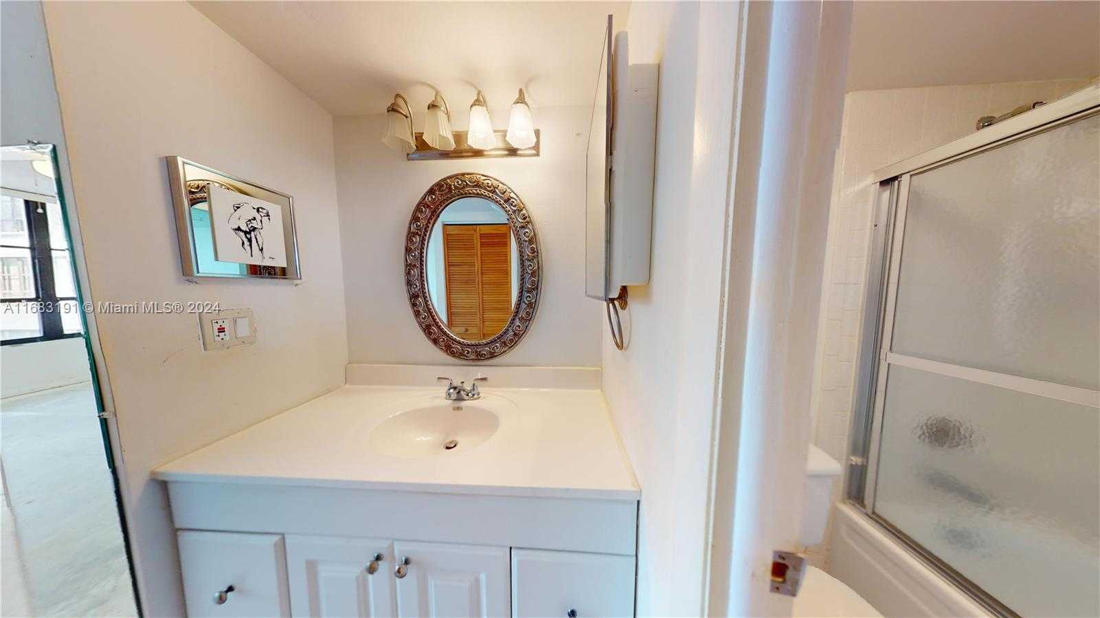 Small Image of 600 THREE ISLANDS BLVD #1716, Hallandale Beach Number 19