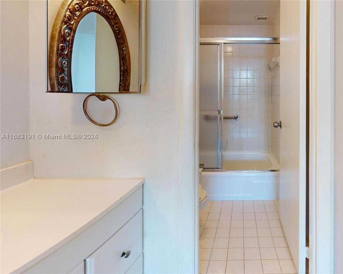 Small Image of 600 THREE ISLANDS BLVD #1716, Hallandale Beach Number 26