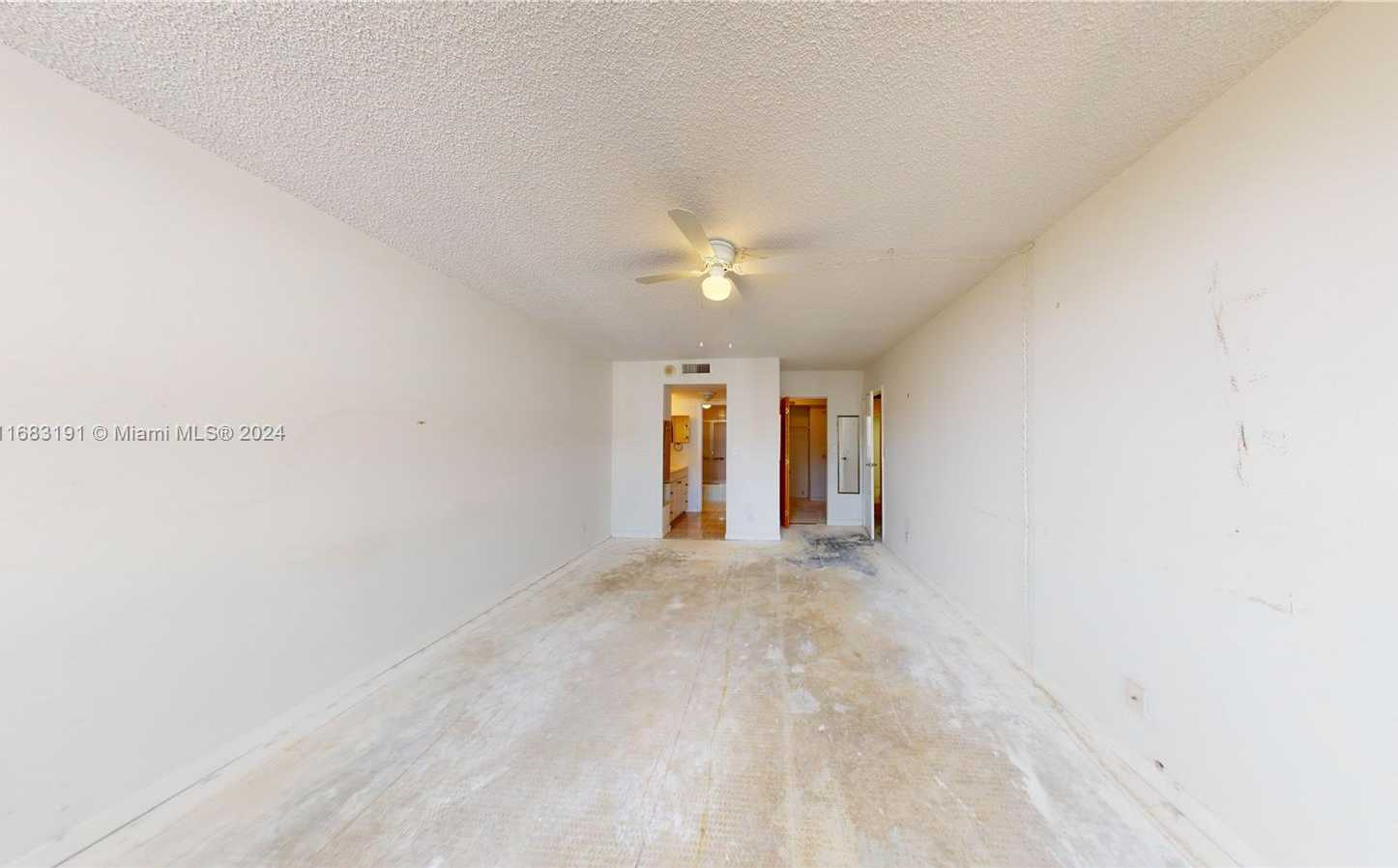 Small Image of 600 THREE ISLANDS BLVD #1716, Hallandale Beach Number 8