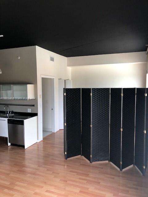 Small Image of 10 SOUTH WEST SOUTH RIVER DR #704, Miami Number 7