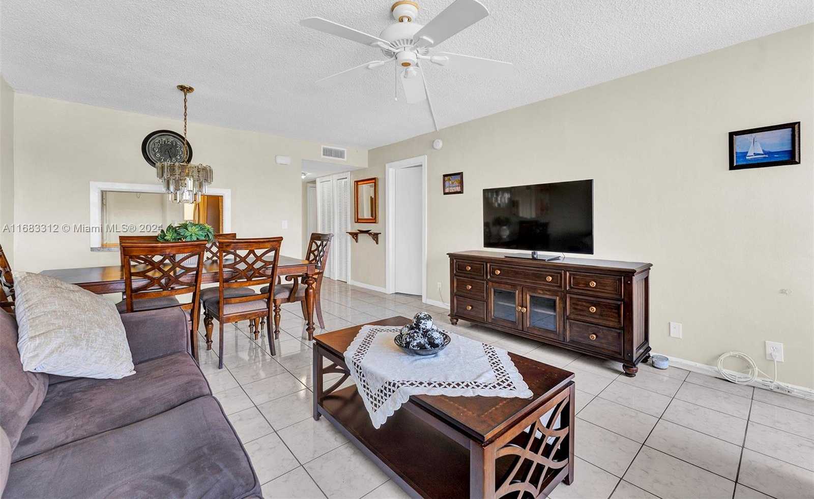 Small Image of 330 SOUTH EAST 2ND ST #303F, Hallandale Beach Number 14