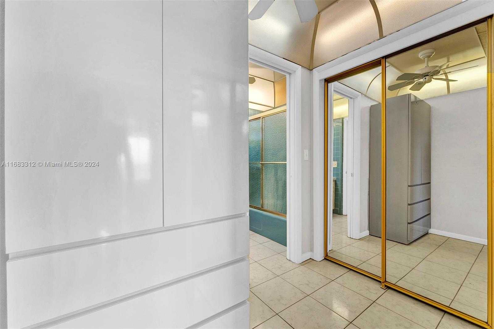 Small Image of 330 SOUTH EAST 2ND ST #303F, Hallandale Beach Number 19