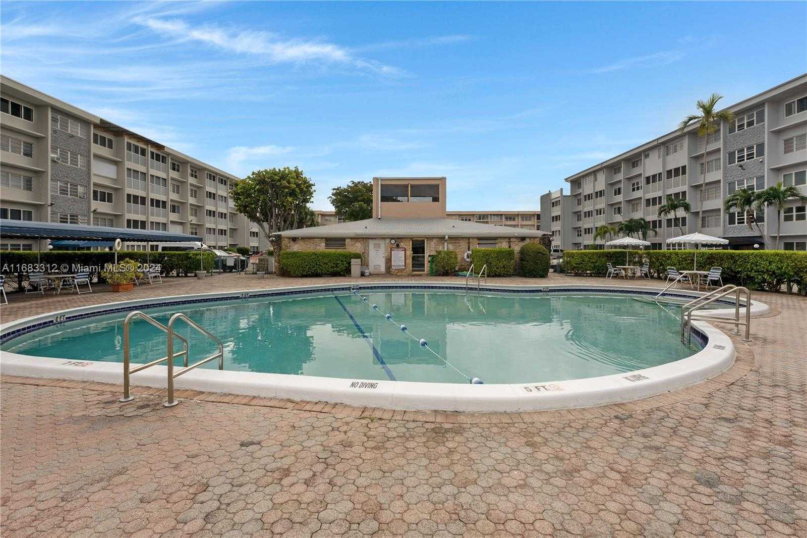 Small Image of 330 SOUTH EAST 2ND ST #303F, Hallandale Beach Number 25