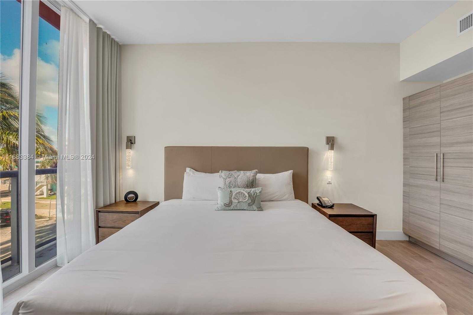 Small Image of 777 NORTH OCEAN DR #S314, Hollywood Number 18