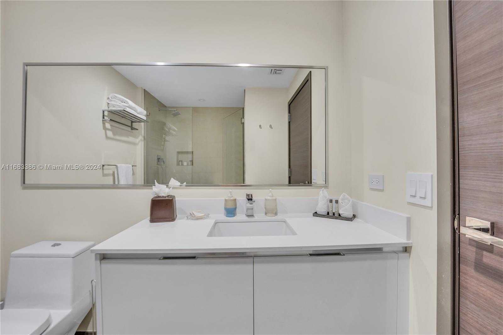 Small Image of 777 NORTH OCEAN DR #S316, Hollywood Number 11