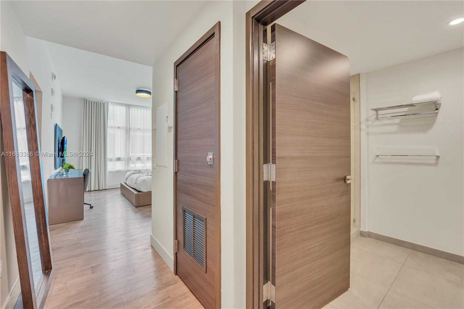 Small Image of 777 NORTH OCEAN DR #S316, Hollywood Number 22