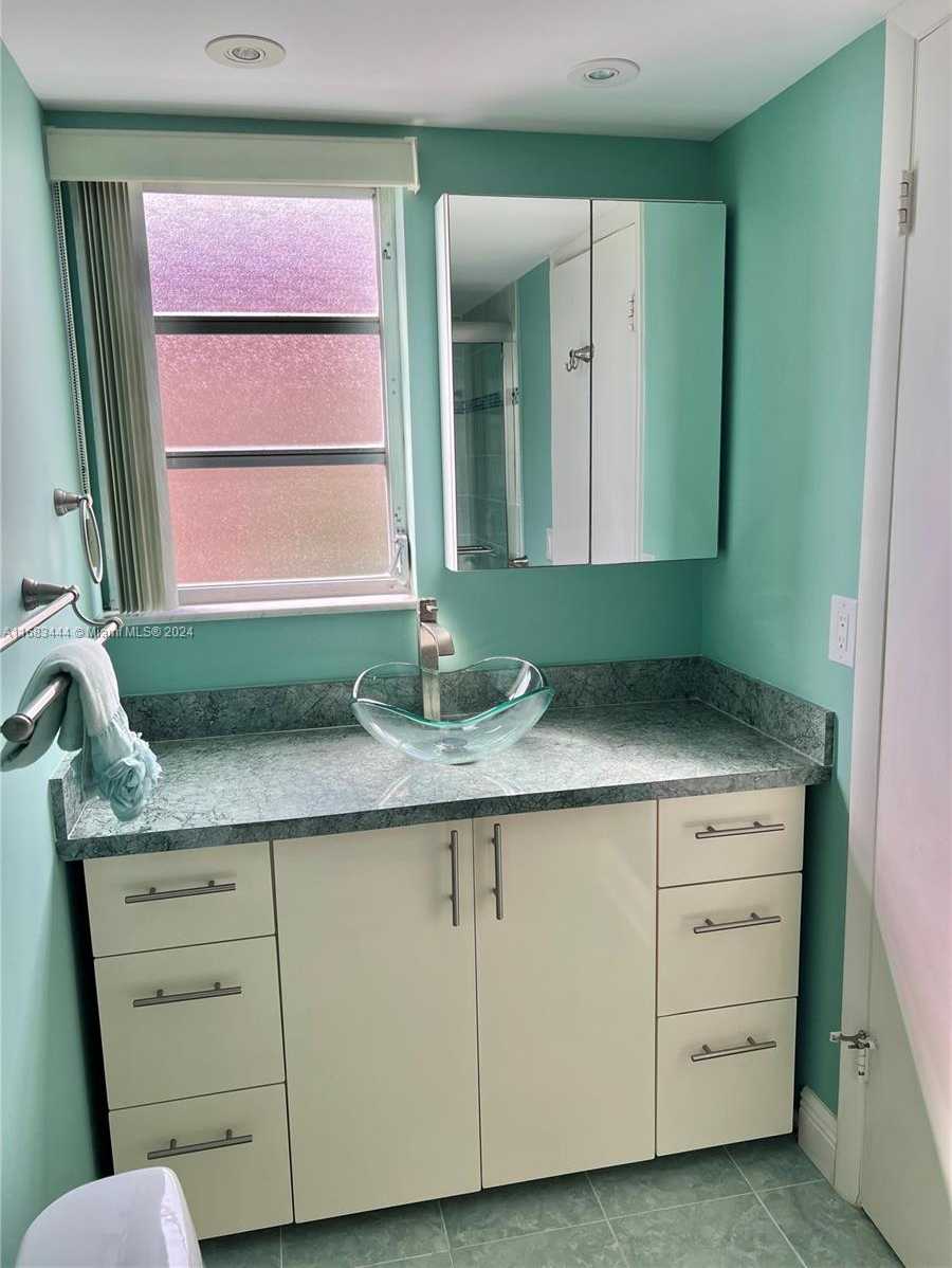 Small Image of 219 NORTH EAST 14TH AVE #401, Hallandale Beach Number 18