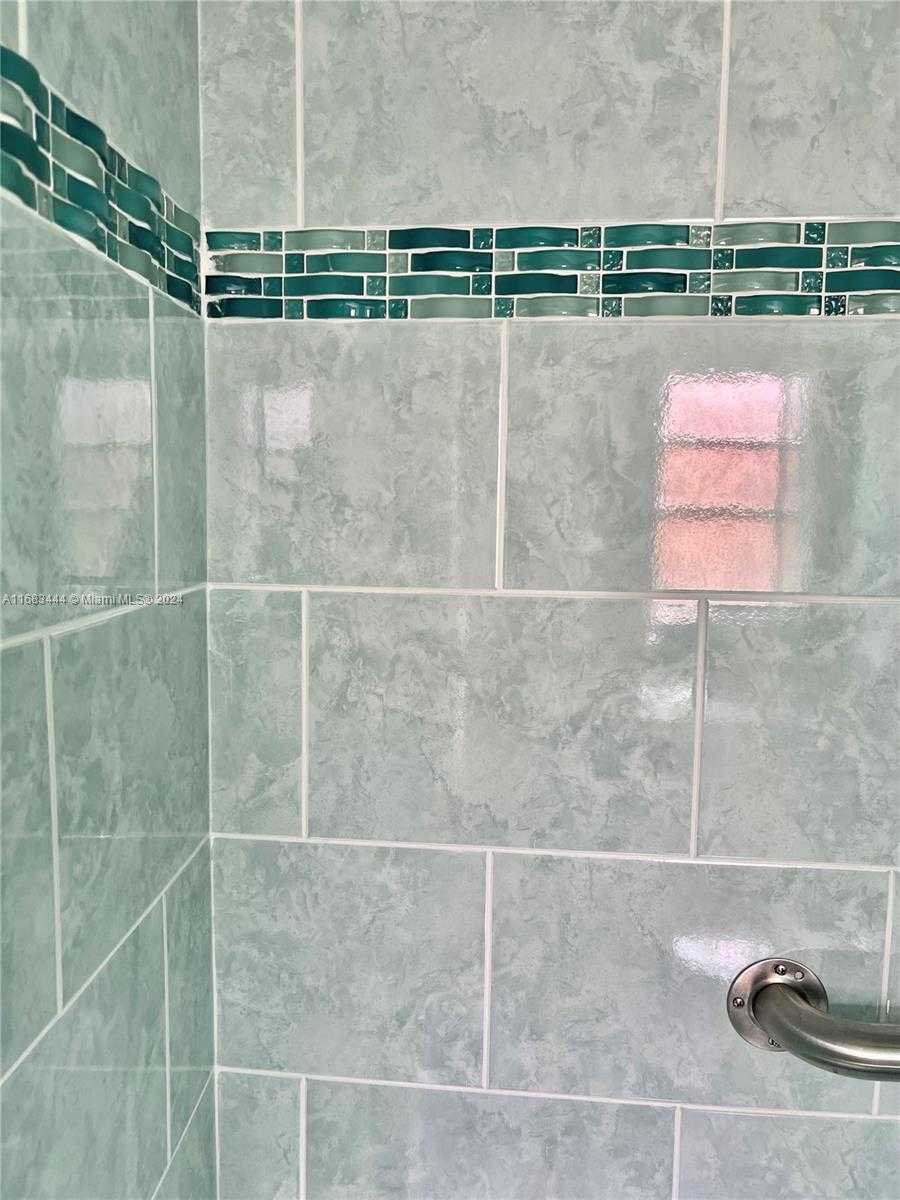 Small Image of 219 NORTH EAST 14TH AVE #401, Hallandale Beach Number 22