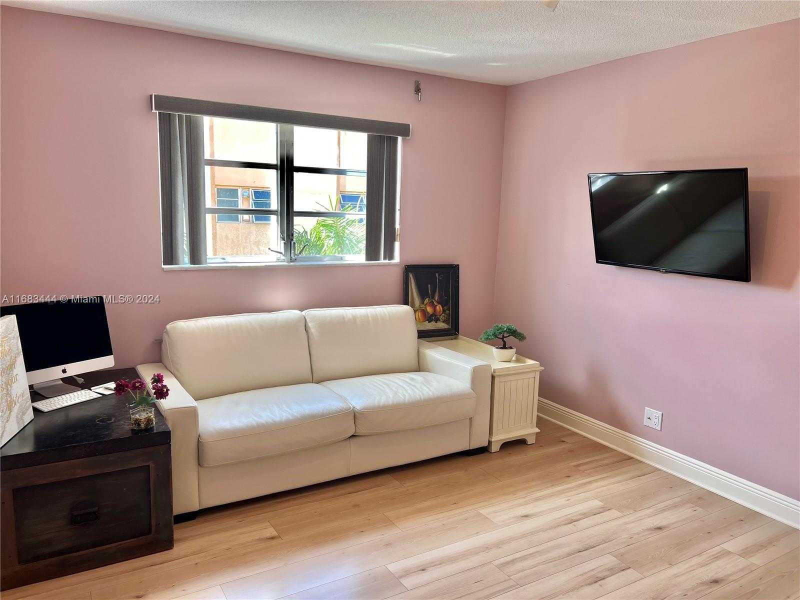 Small Image of 219 NORTH EAST 14TH AVE #401, Hallandale Beach Number 25
