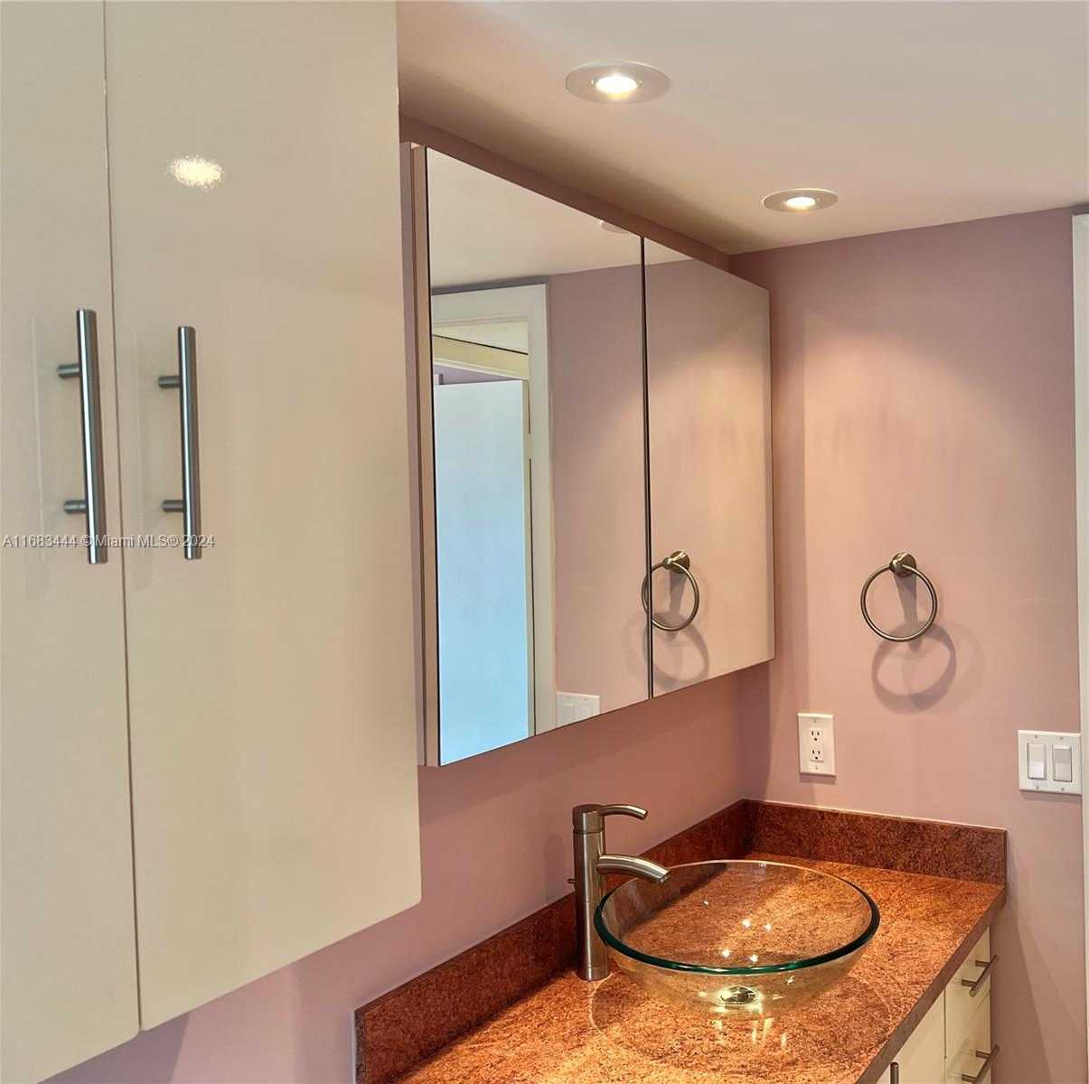 Small Image of 219 NORTH EAST 14TH AVE #401, Hallandale Beach Number 27