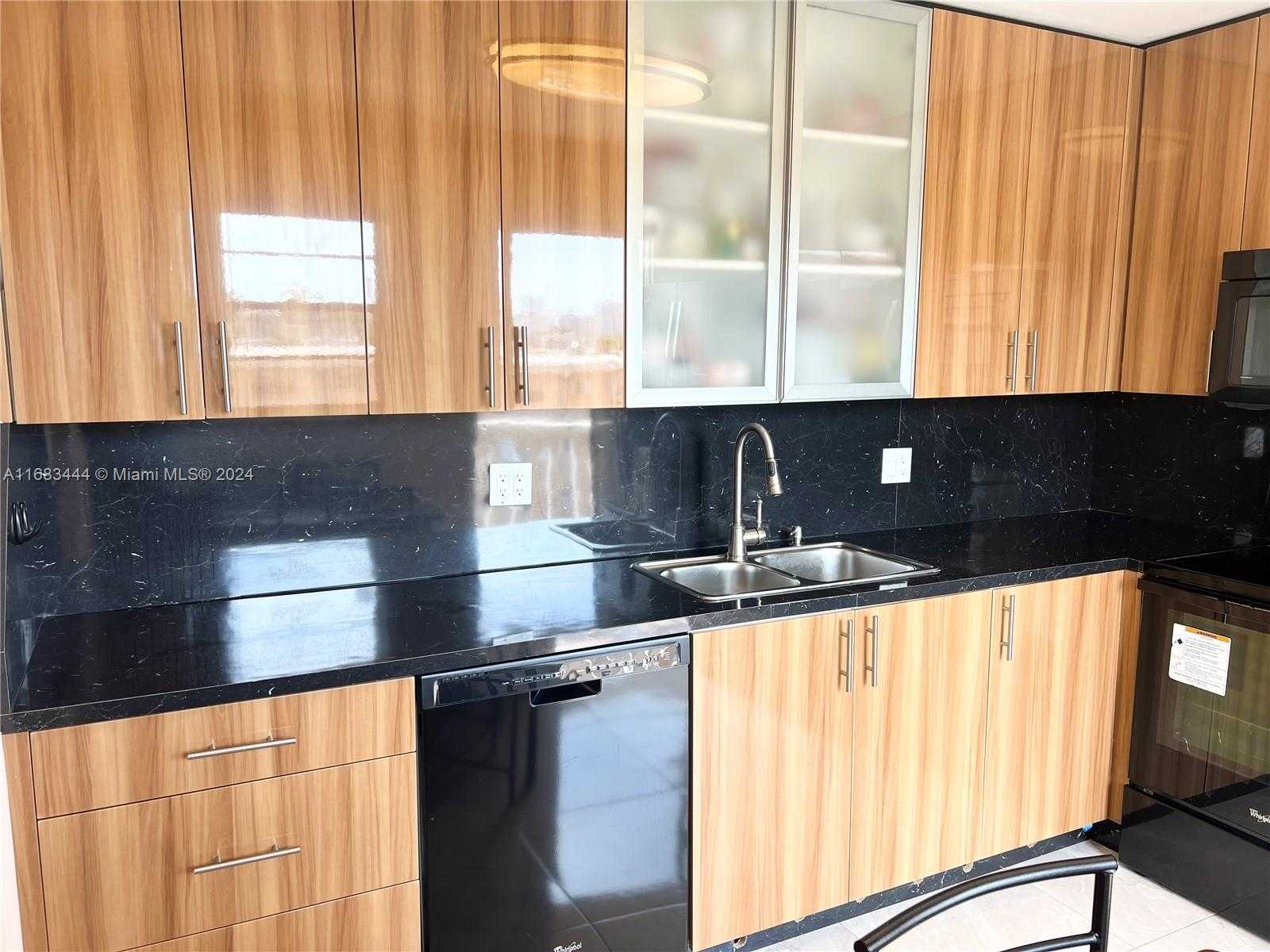 Small Image of 219 NORTH EAST 14TH AVE #401, Hallandale Beach Number 3