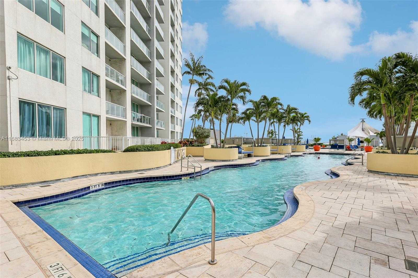 Small Image of 244 BISCAYNE BLVD #2203, Miami Number 52