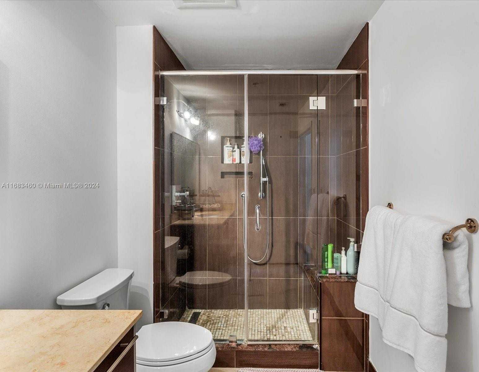 Small Image of 1900 NORTH BAYSHORE DR #1704, Miami Number 24