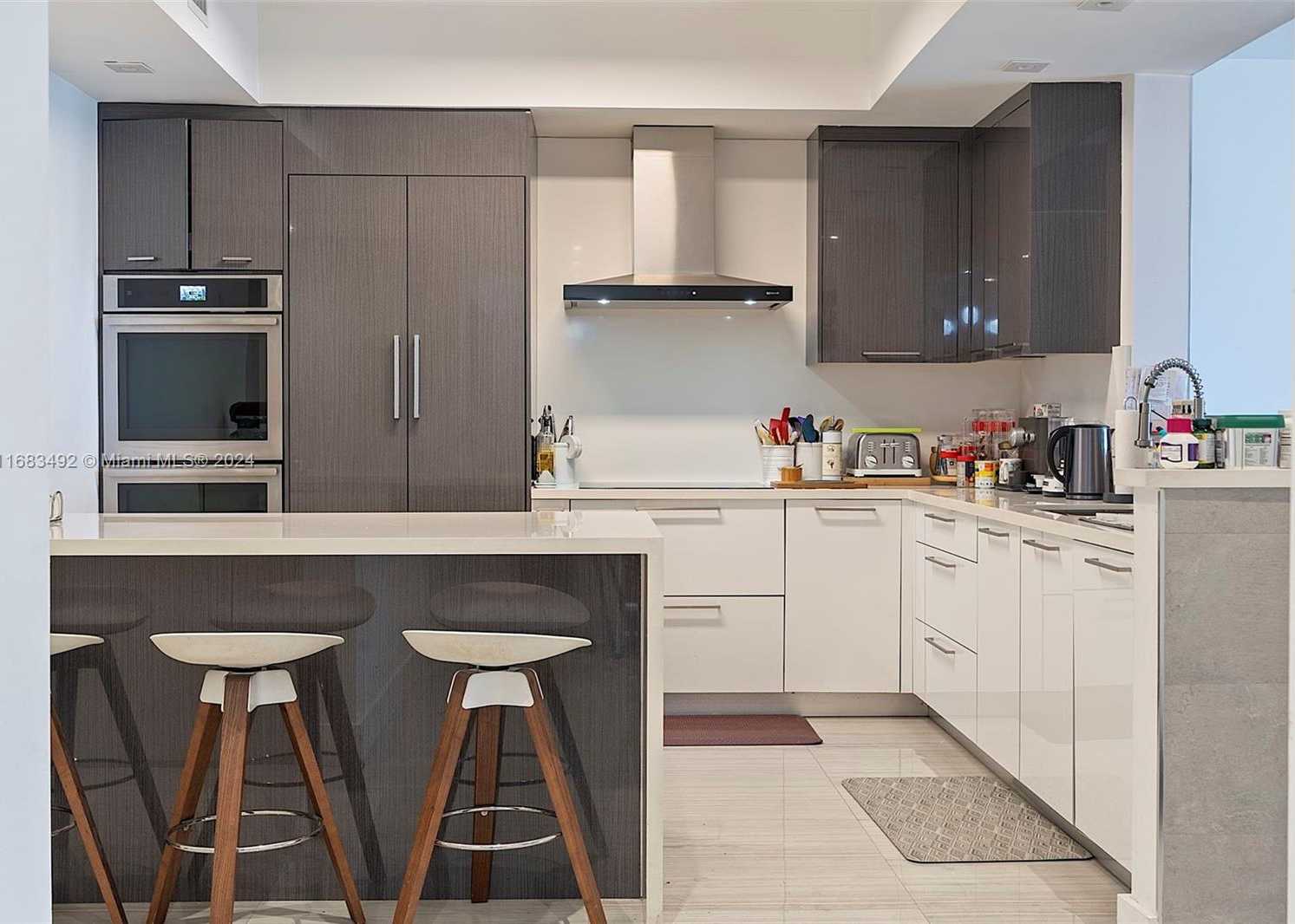 Small Image of 3340 NORTH EAST 190TH ST #907, Aventura Number 3