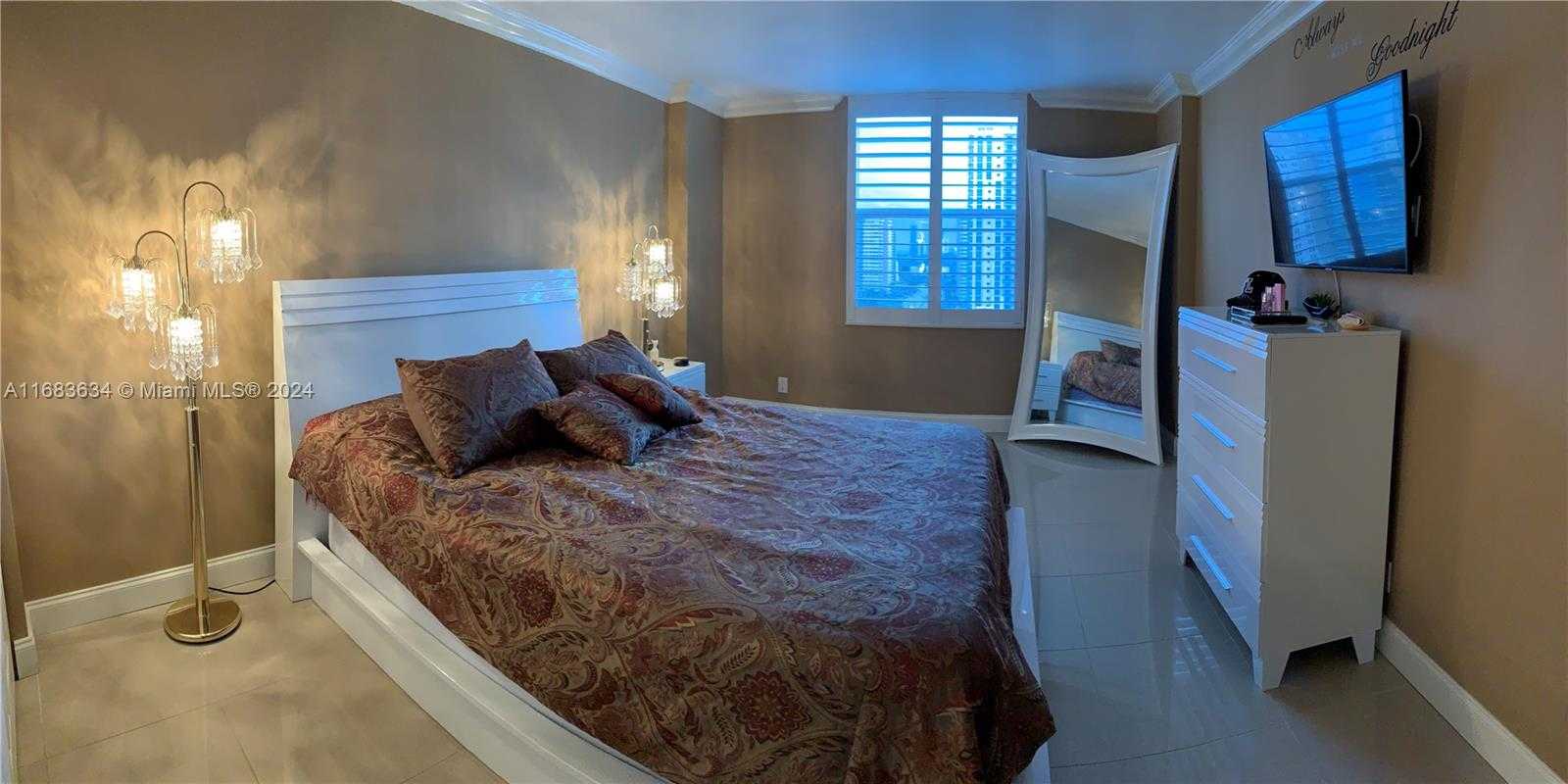 Small Image of 1865 SOUTH OCEAN DR #17F, Hallandale Beach Number 12