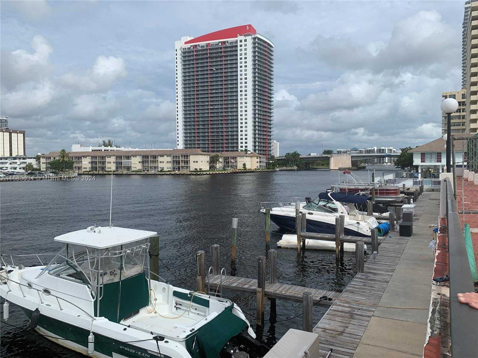 Small Image of 1865 SOUTH OCEAN DR #17F, Hallandale Beach Number 21
