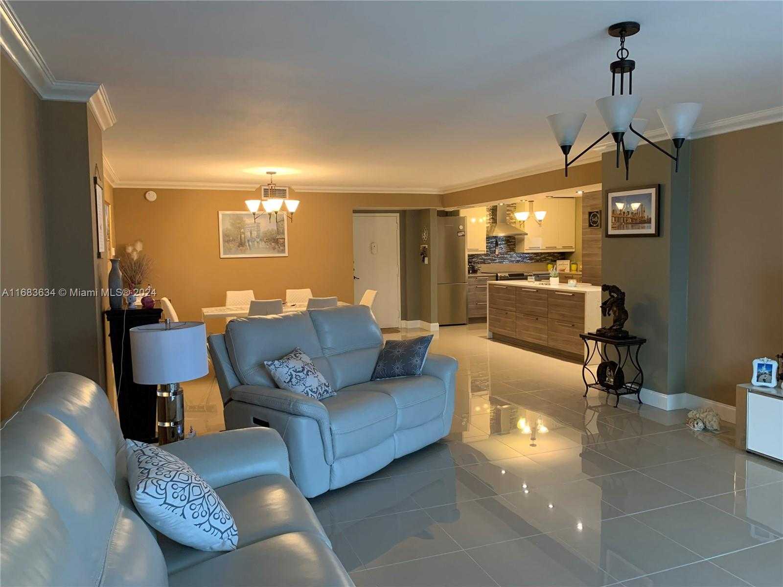 Small Image of 1865 SOUTH OCEAN DR #17F, Hallandale Beach Number 5
