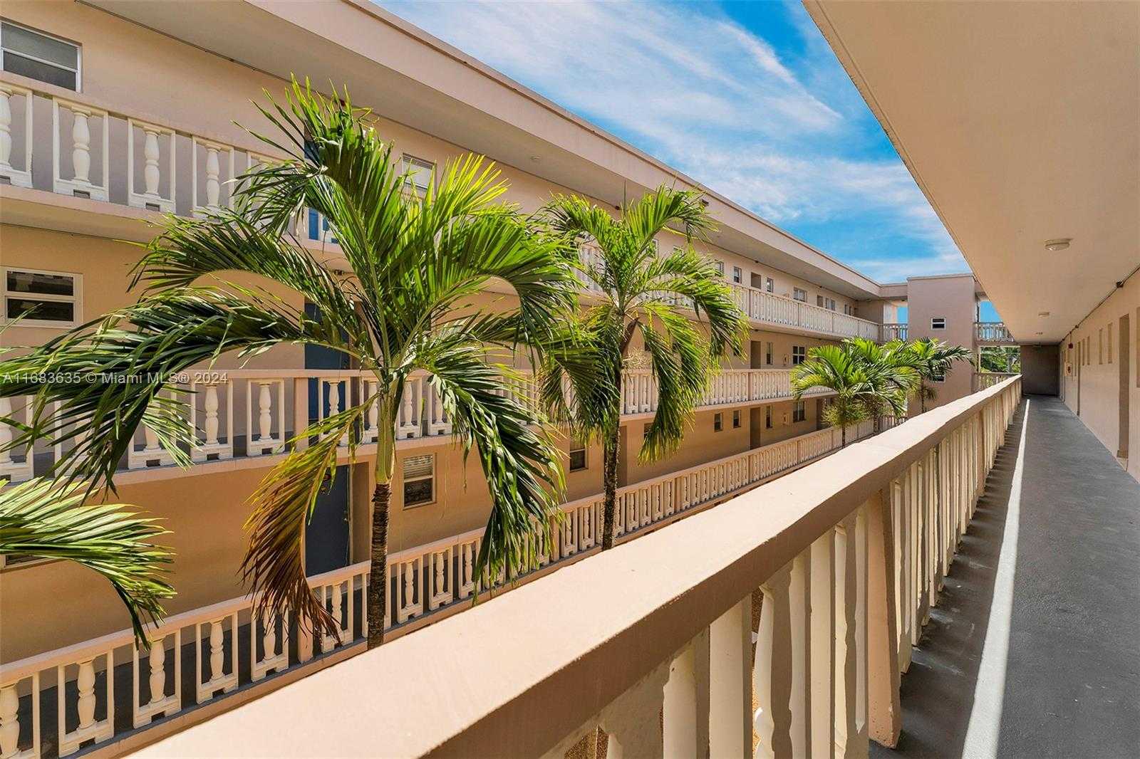 Small Image of 410 SOUTH EAST 2ND ST #308, Hallandale Beach Number 25