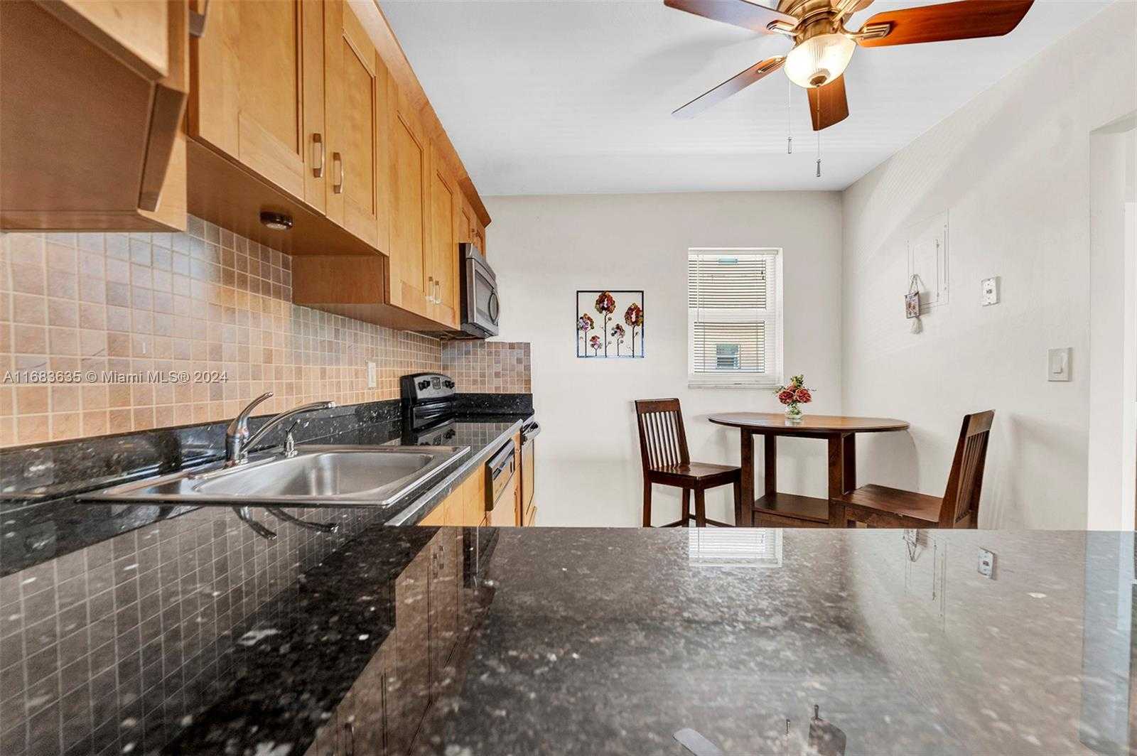 Small Image of 410 SOUTH EAST 2ND ST #308, Hallandale Beach Number 4