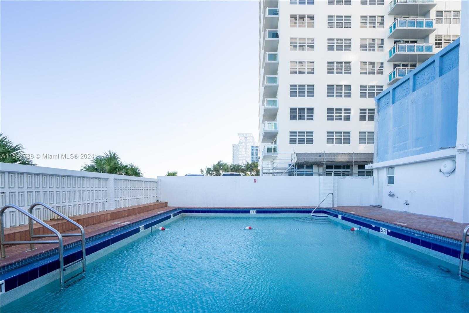 Small Image of 6969 COLLINS AVENUE #1502, Miami Beach Number 2