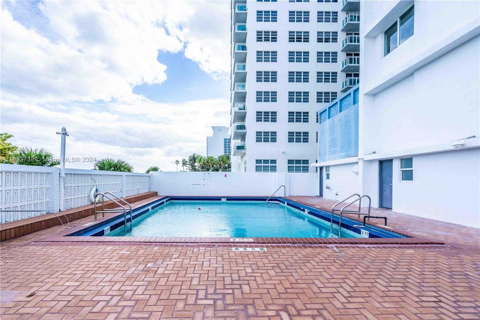 Small Image of 6969 COLLINS AVENUE #1502, Miami Beach Number 26