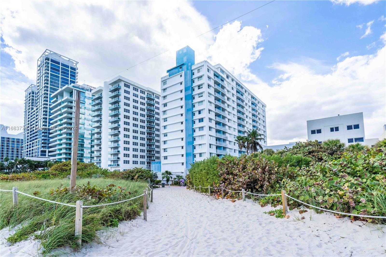 Small Image of 6969 COLLINS AVENUE #1502, Miami Beach Number 31