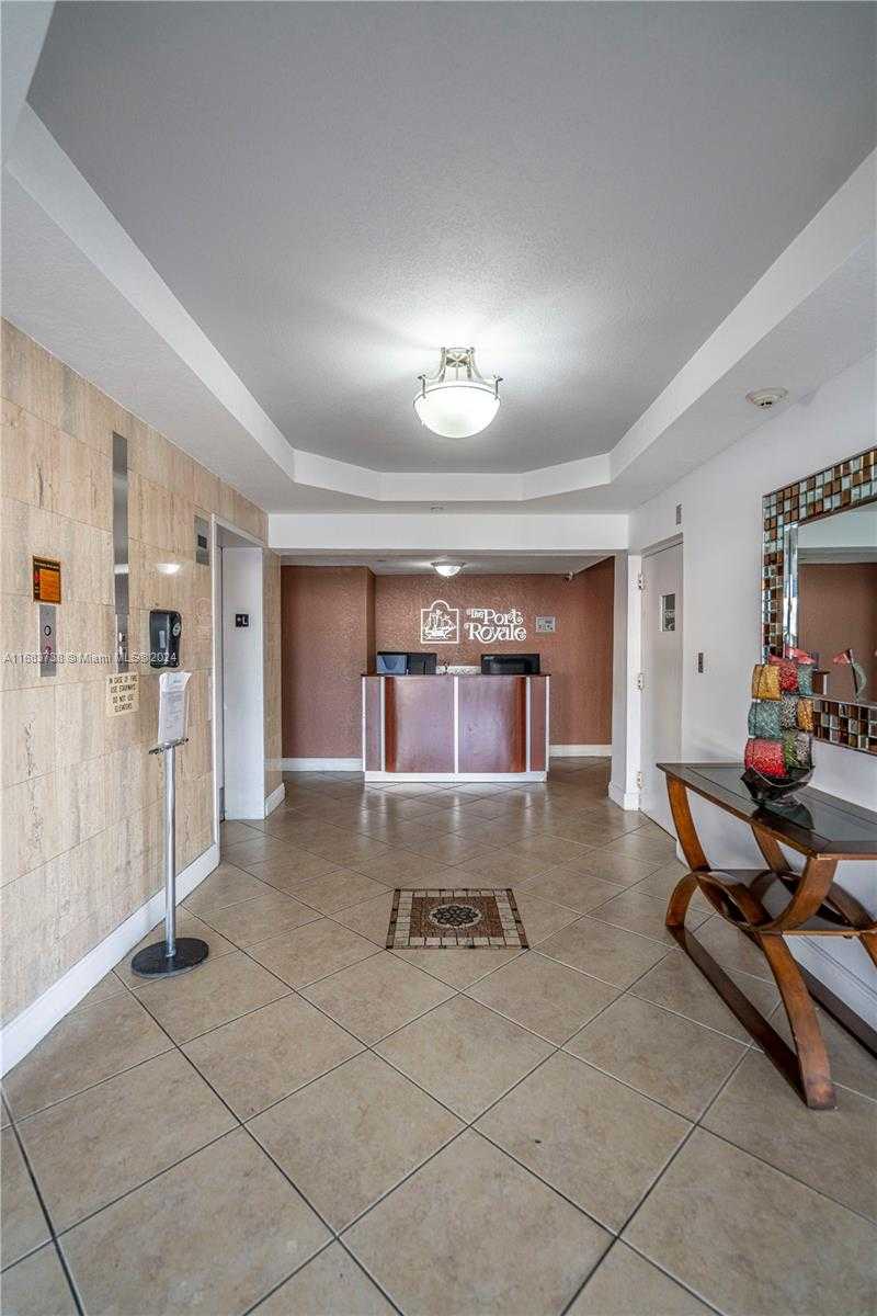 Small Image of 6969 COLLINS AVENUE #1502, Miami Beach Number 4
