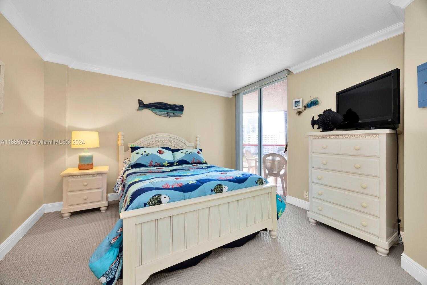 Small Image of 6767 COLLINS AVE #706, Miami Beach Number 18