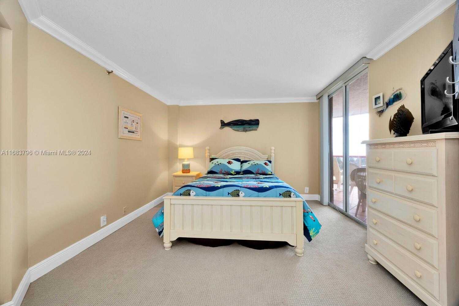 Small Image of 6767 COLLINS AVE #706, Miami Beach Number 19