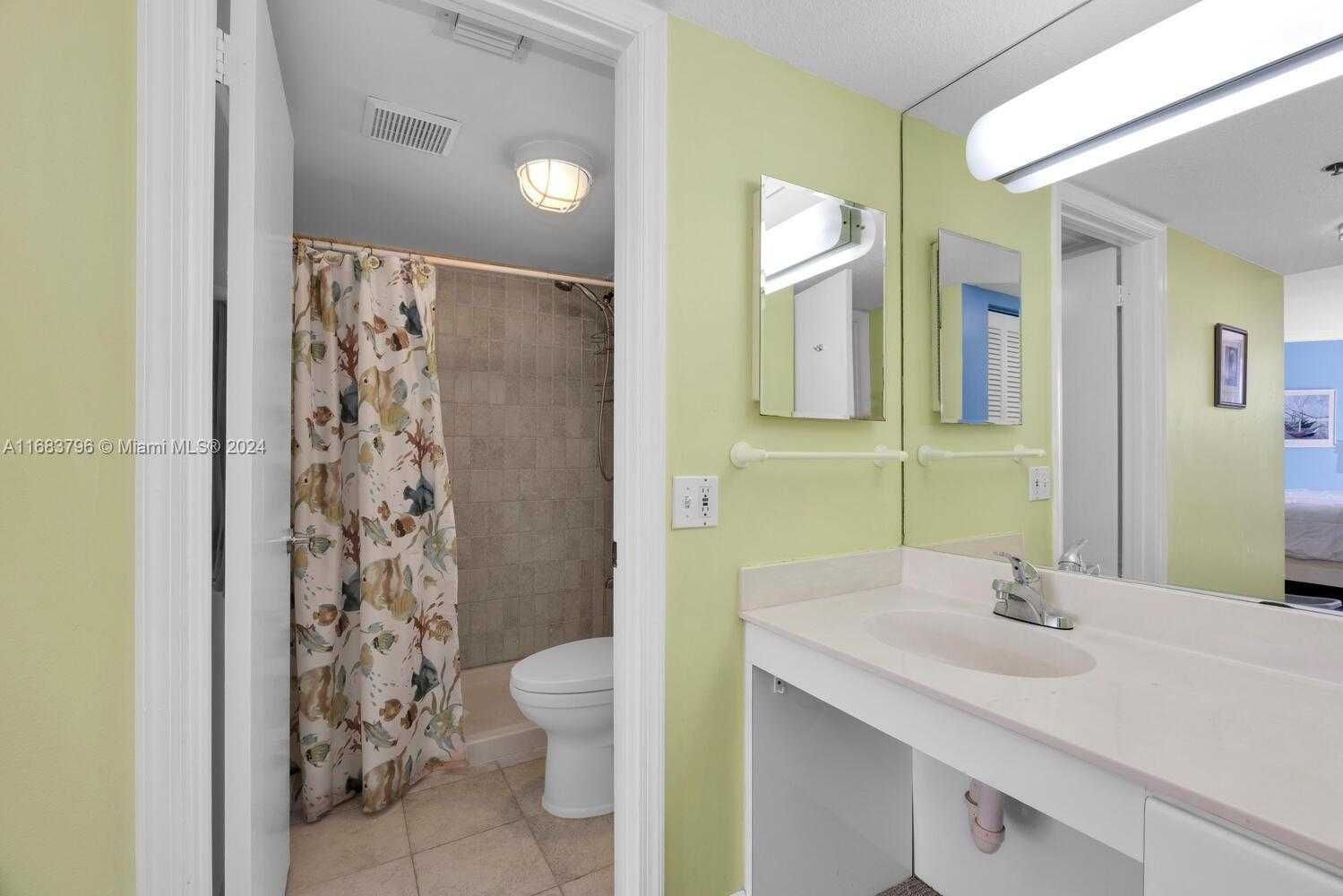 Small Image of 6767 COLLINS AVE #706, Miami Beach Number 21