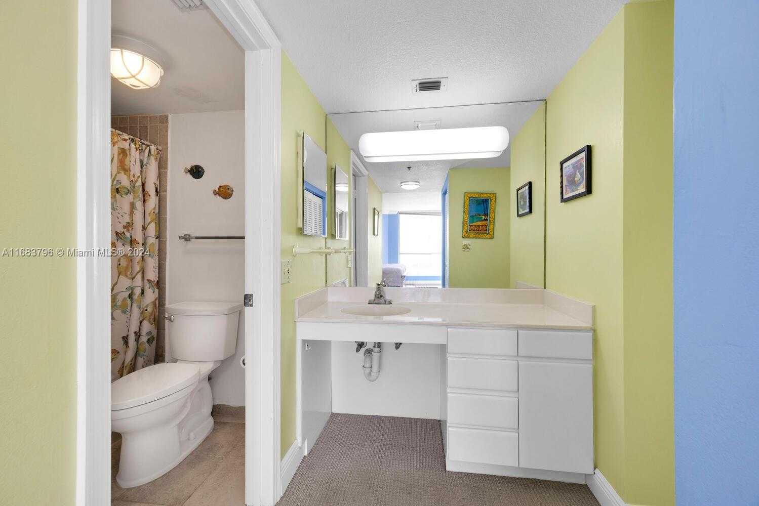 Small Image of 6767 COLLINS AVE #706, Miami Beach Number 27