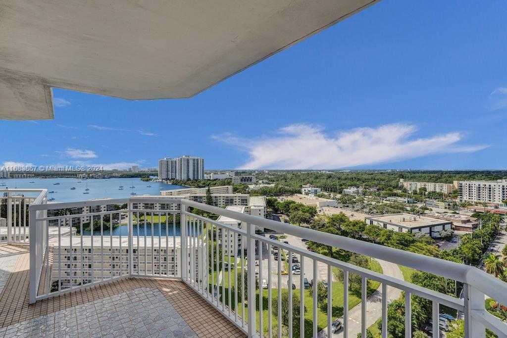 Small Image of 18011 BISCAYNE BLVD #1705, Aventura Number 11