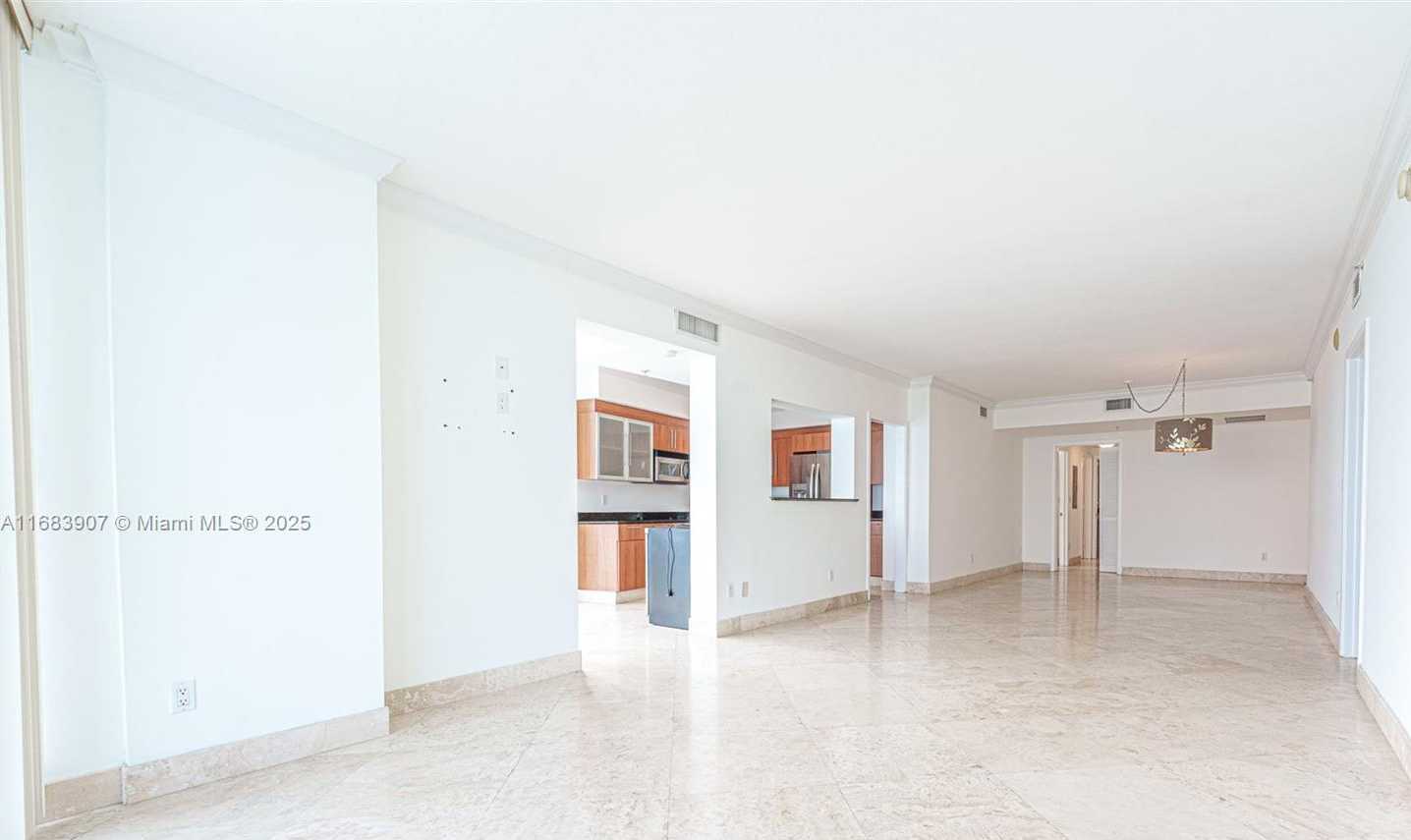 Small Image of 335 SOUTH BISCAYNE BLVD #2009, Miami Number 10