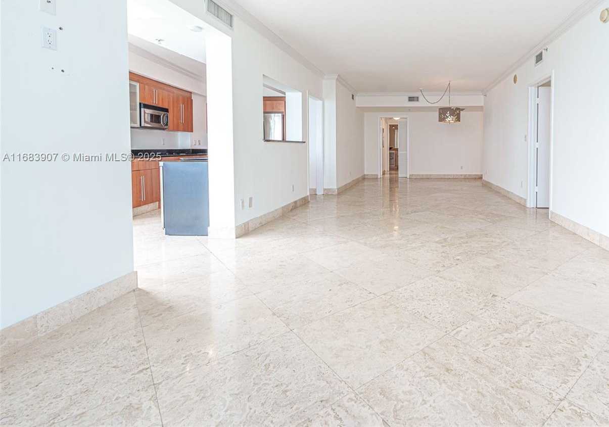 Small Image of 335 SOUTH BISCAYNE BLVD #2009, Miami Number 12